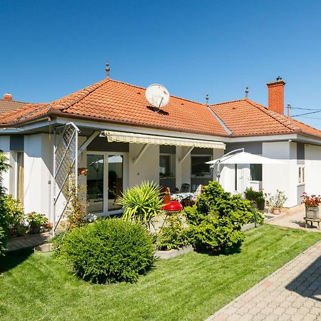 Holiday Home Ildiko By Interhome 발라톤엘 외부 사진